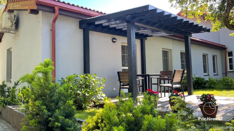 Villa „Venroli“ Zweizimmerwohnung mit Terrasse