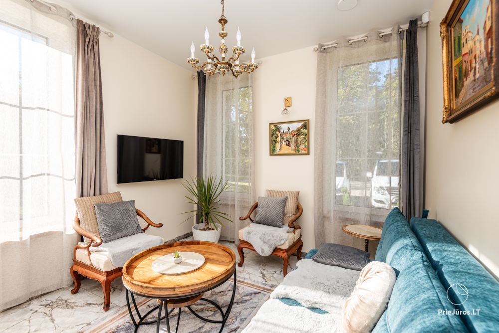 Oak Villa, separate 2-Zimmer-Wohnung mit eigener Terrasse/Pavillon.