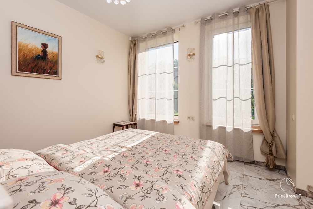 Oak Villa, separate 2-Zimmer-Wohnung mit eigener Terrasse/Pavillon.