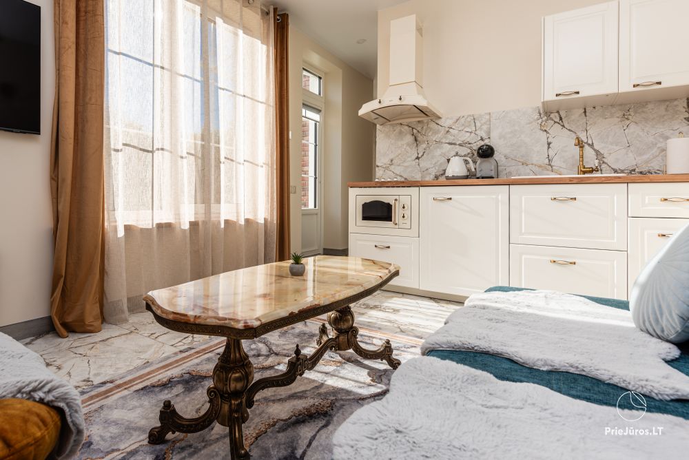 Oak Villa, separate 2-Zimmer-Wohnung mit eigener Terrasse/Pavillon.