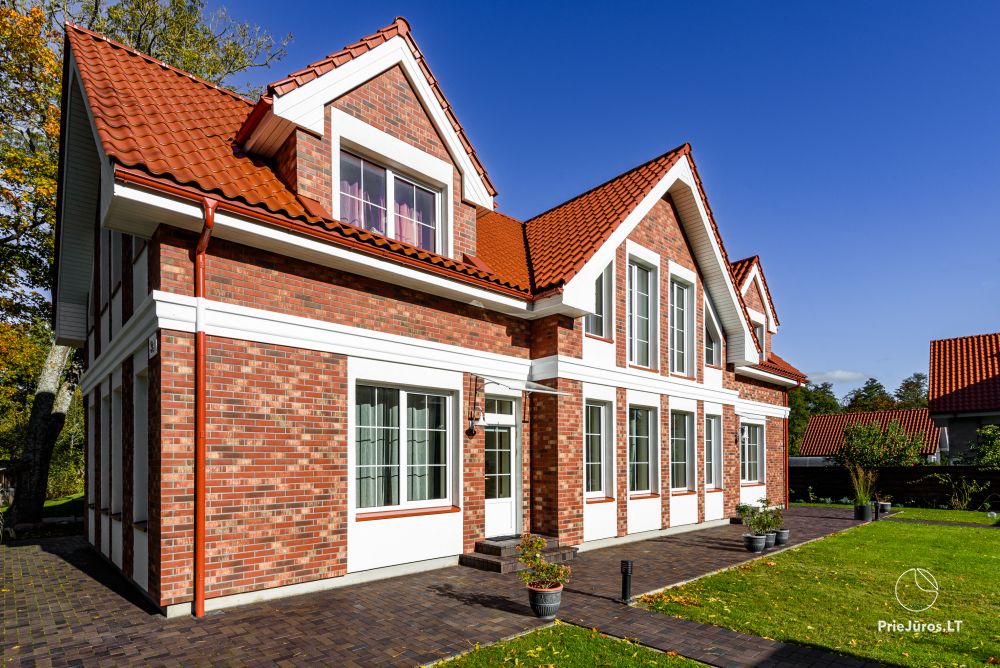 Oak Villa, separate 2-Zimmer-Wohnung mit eigener Terrasse/Pavillon.