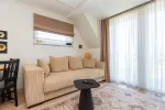 Zweistöckiges Apartment mit beheiztem Außenpool - 2