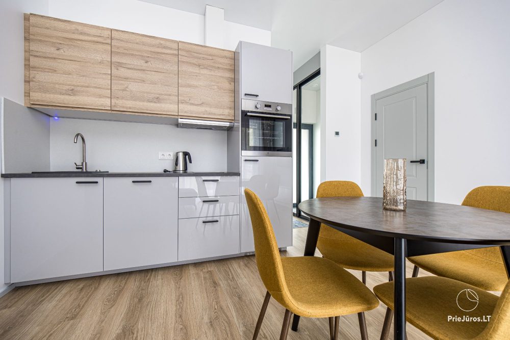 Einstöckiges Ferienhaus „Brauni Modern“ in Kunigiškiai