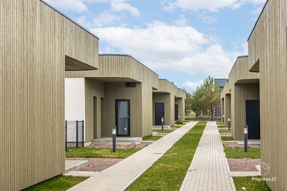 Einstöckiges Ferienhaus „Brauni Modern“ in Kunigiškiai
