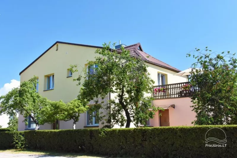 Zimmer mit Ausstattung zu vermieten in Palanga Almuka
