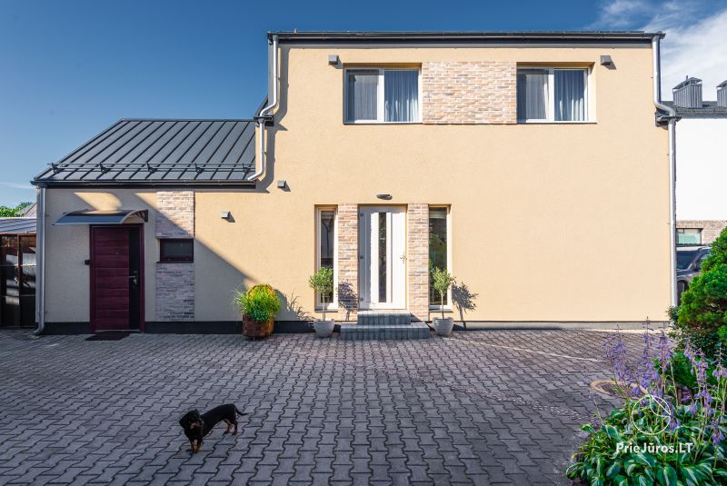 Tavo Pajūrio Namai - 2-stöckiges Häuschen, das für Ruhe, Licht und Herzensruhe in Palanga entworfen wurde