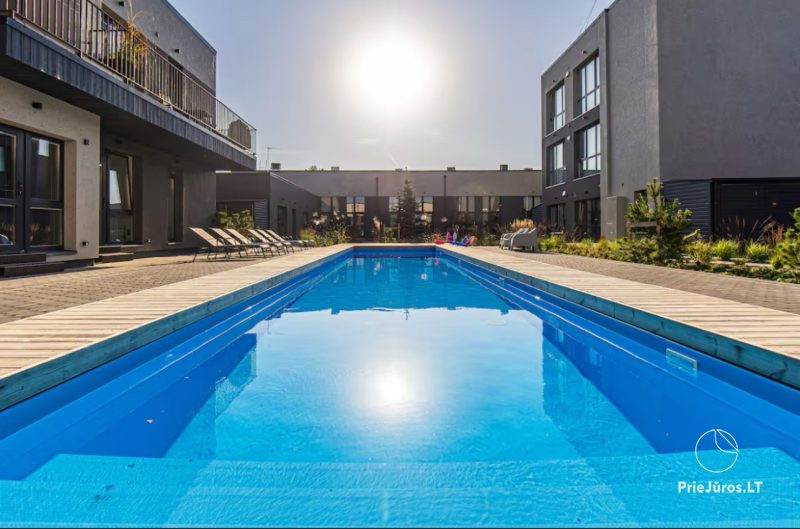 Neue Wohnung Alan Loftas in Palanga mit beheiztem Pool
