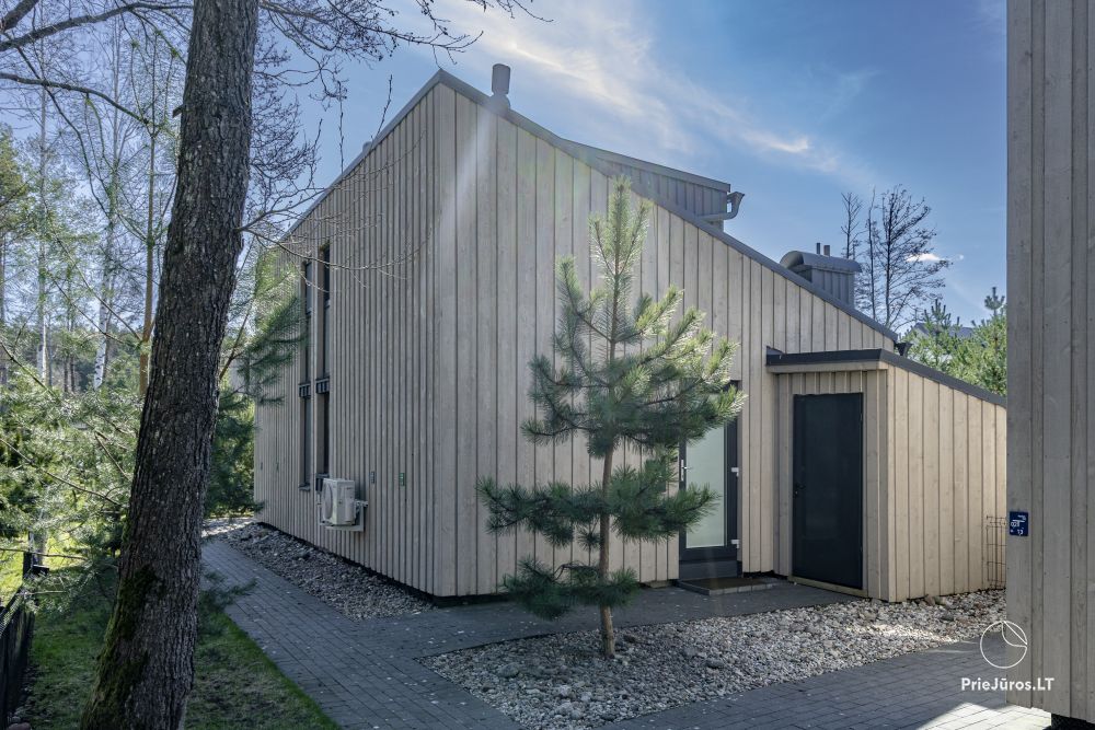 Sunset House - ein Cottage in Kunigiškiai