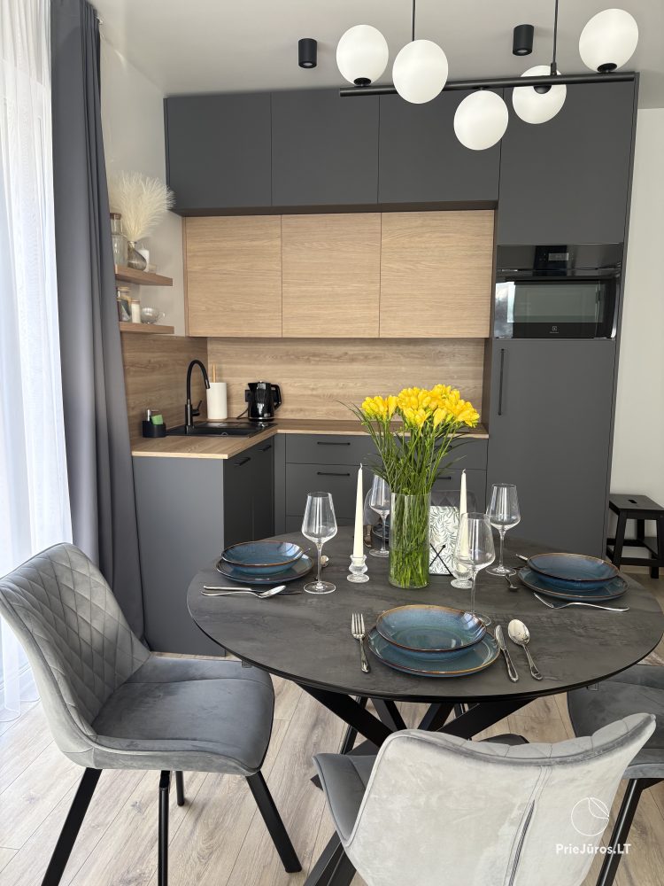 Vermietung von neu eingerichteten 4-Bett-Apartments in Kunigiškės