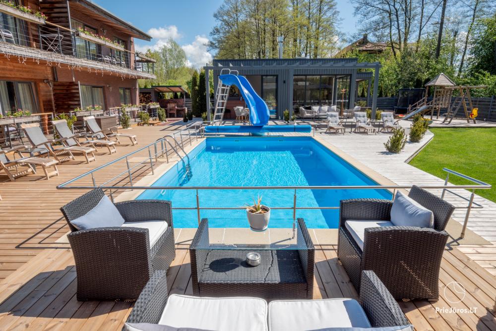 Appartements, Suiten, Zimmer – Villa VITALIJA in Palanga mit beheiztem Schwimmbad