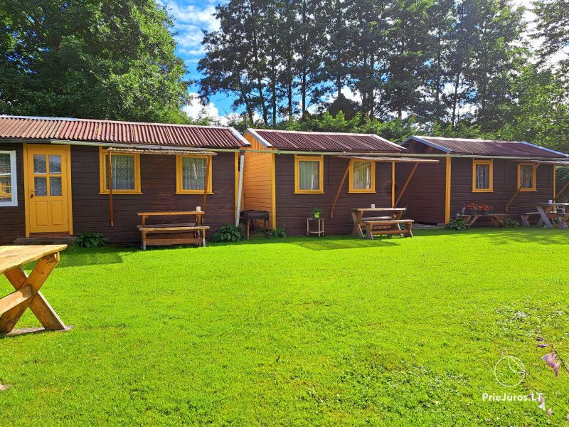 Kleine Ferienhäuser und Appartements zu vermieten in Palanga, im Rastplatz „Pusynelis“