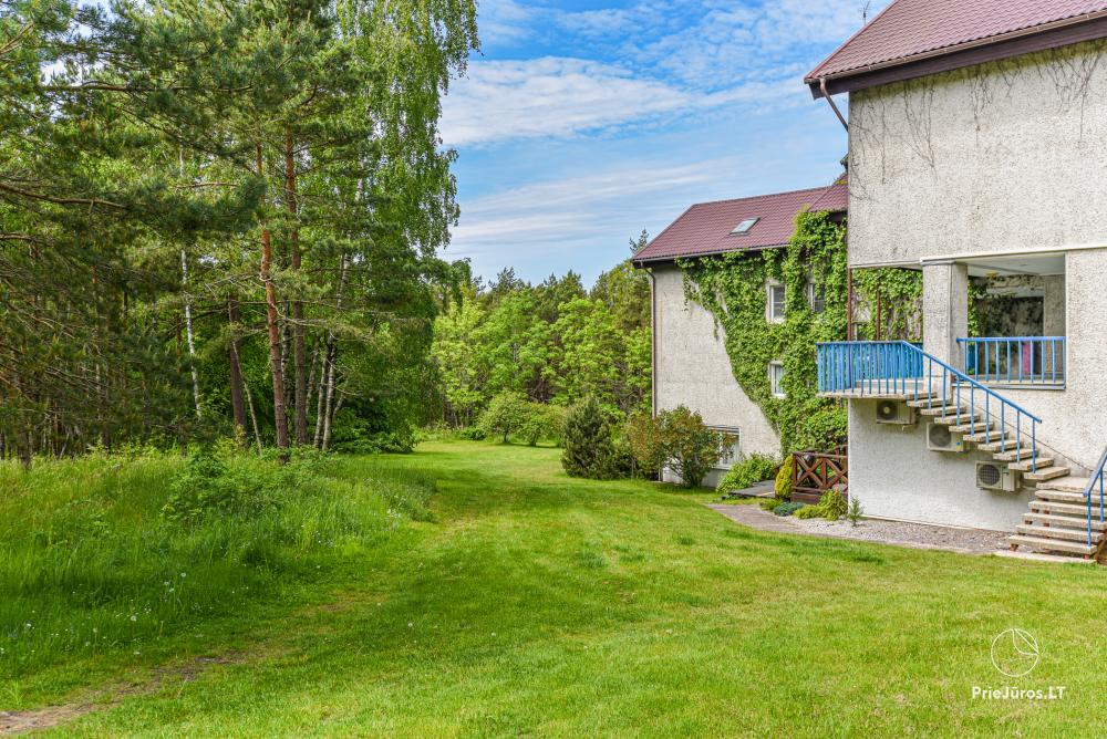 1 und 2 Zimmer Apartments in Nida. Das Erdgeschoss, 500 Meter zum Meer
