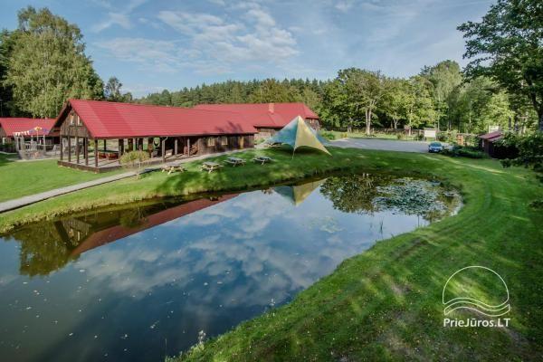 Guest House 'Vecmuiža in Lettland: kleine Häuser, Zimmer, Saunen