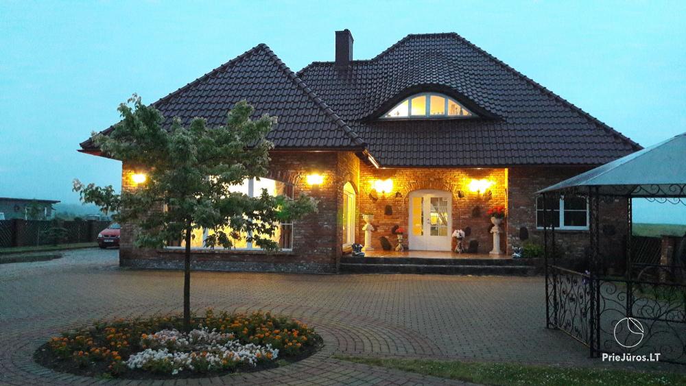 Bankettsaal und Badehaus 24 km von Klaipeda