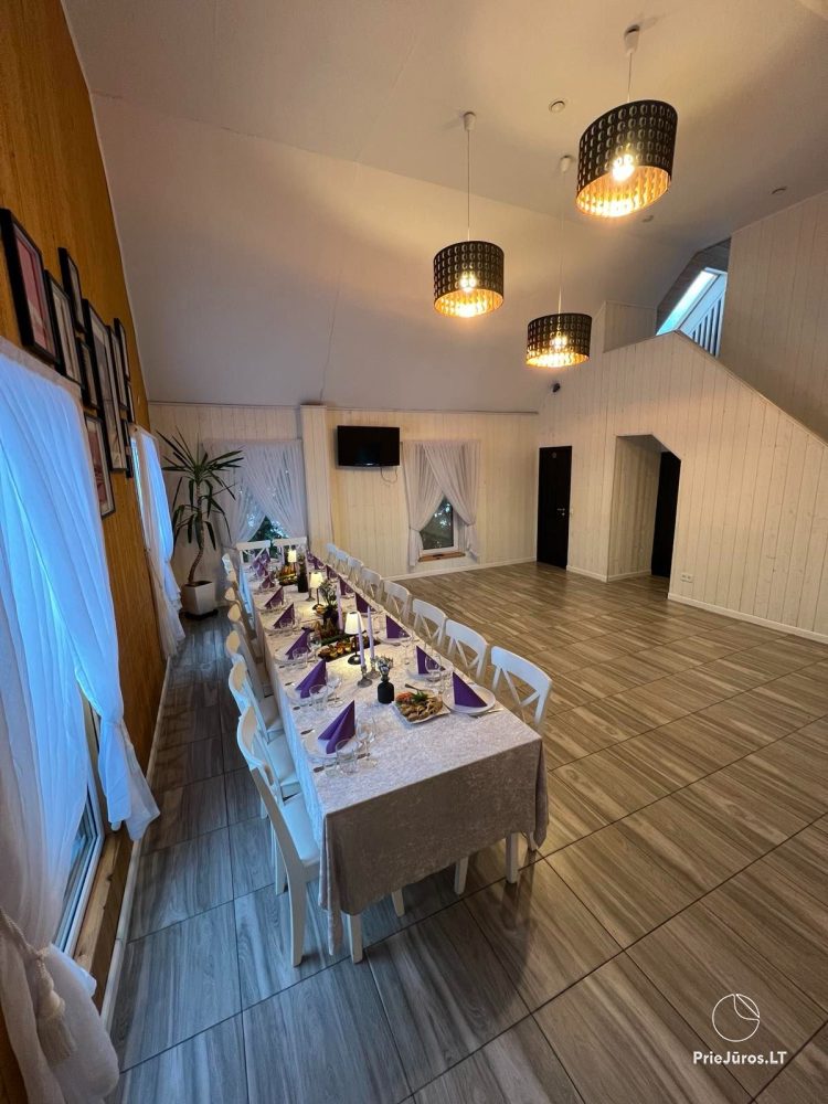 Landhaus mit Sauna, Schwimmhalle, Bankettsaal