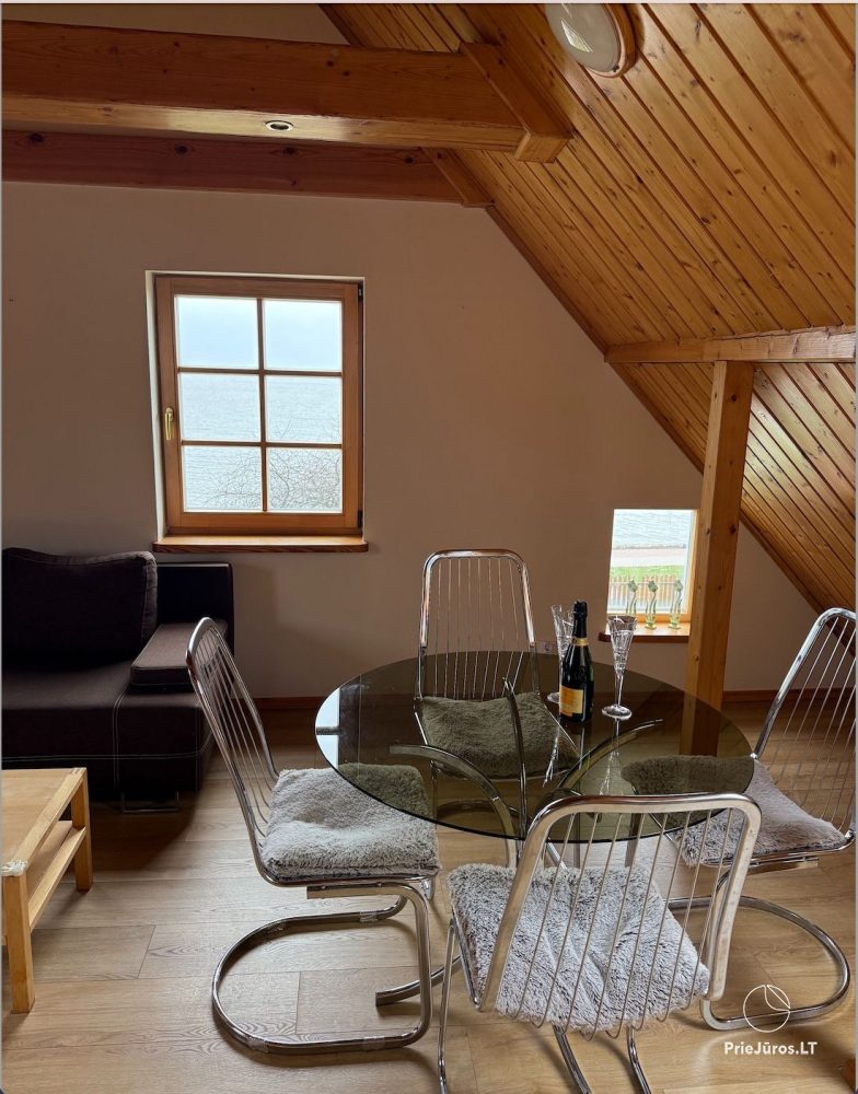 4-Zimmer-Wohnung auf 2 Etagen mit Blick auf die Lagune und schattigem Innenhof
