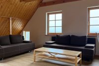 4-Zimmer-Wohnung auf 2 Etagen mit Blick auf die Lagune und schattigem Innenhof