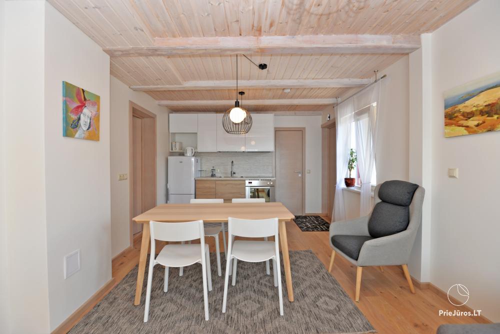 Drei-Zimmer-Ferienwohnung in Nida am Ufer des Kurischen Haffs