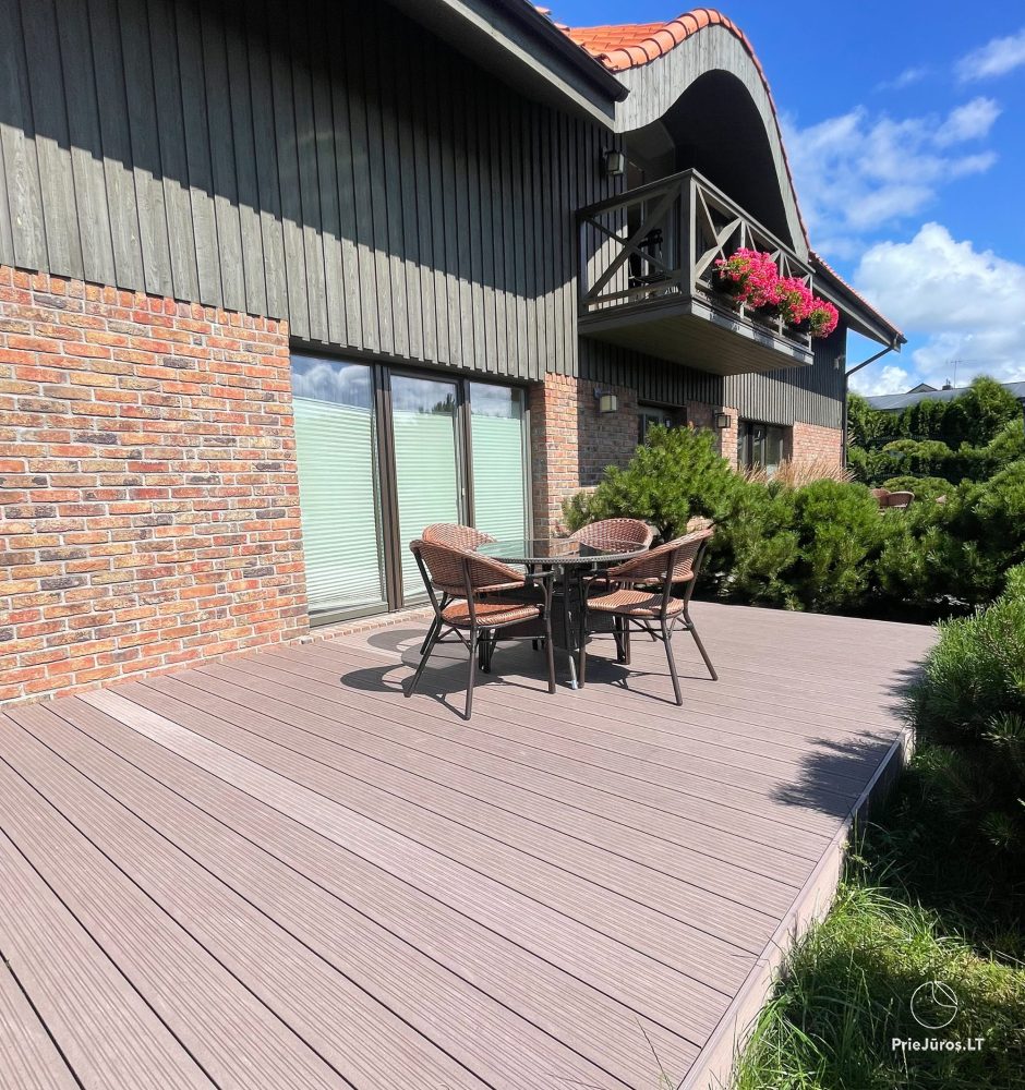 Suiten mit Terrassen, Doppelzimmer in Palanga im Villa KIRAS – 400 m zum Meer