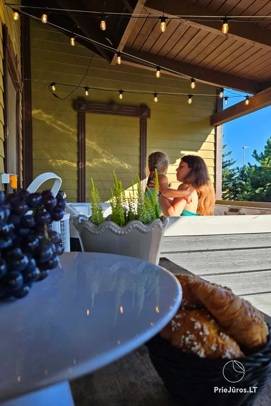 Stadthaus mit Whirlpool auf der Terrasse in Palanga für 4+2 Personen „Baure“
