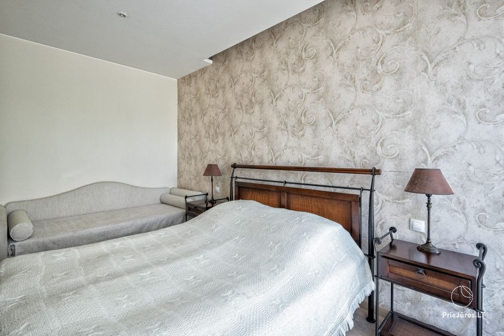 Stilvolle, geräumige 2-Zimmer-Ferienwohnung Inga mit Kamin und 14 m² Terrasse