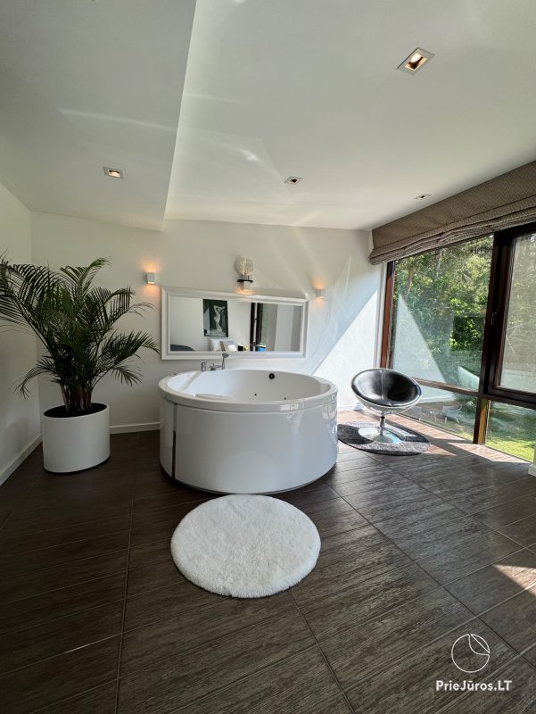 Luxuriös Haus zur Miete Pusyno Oaze: Jacuzzi, Terrasse