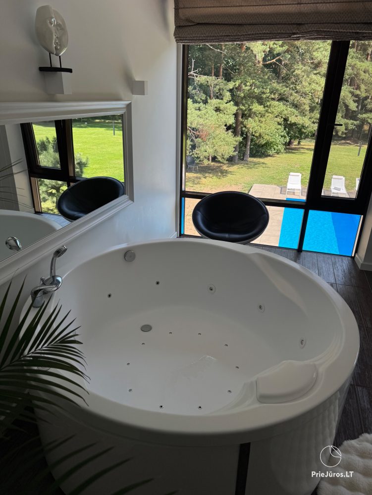 Luxuriös Haus zur Miete Pusyno Oaze: Jacuzzi, Terrasse