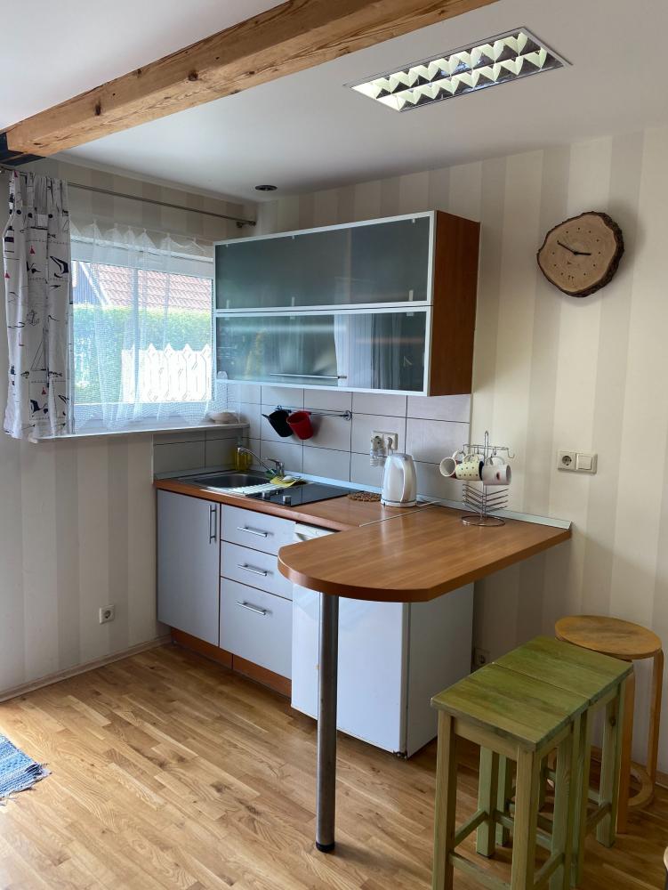 Ferienhaus DAINAVA in Pervalka. Wohnungen und Zimmer zu vermieten
