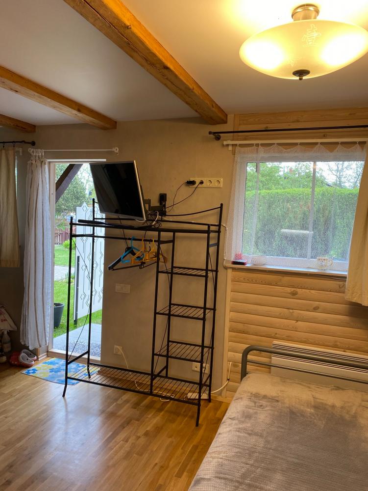 Ferienhaus DAINAVA in Pervalka. Wohnungen und Zimmer zu vermieten