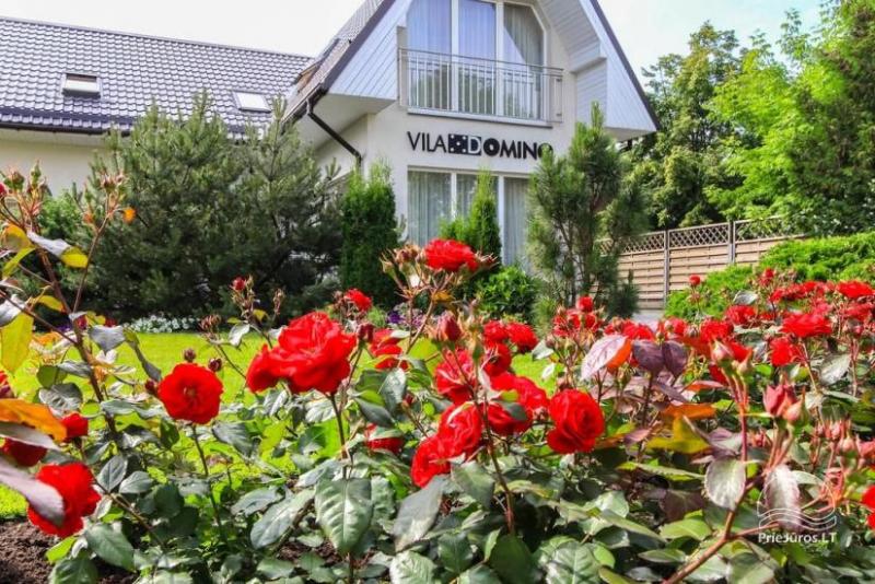 Zimmer und Appartements in Palanga in einer Pension VILA DOMINO - 400 m zum Meer, zentrumsnah