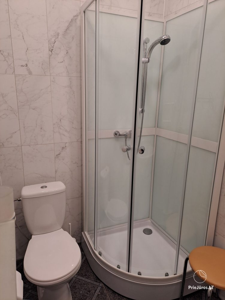 Apartments in Juodkrantė „Pas Reginą“: neben Kiefernwald, Evas Hügel, nahe der Lagune