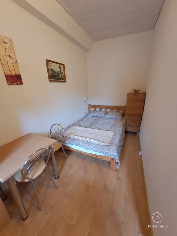 Apartments in Juodkrantė „Pas Reginą“: neben Kiefernwald, Evas Hügel, nahe der Lagune