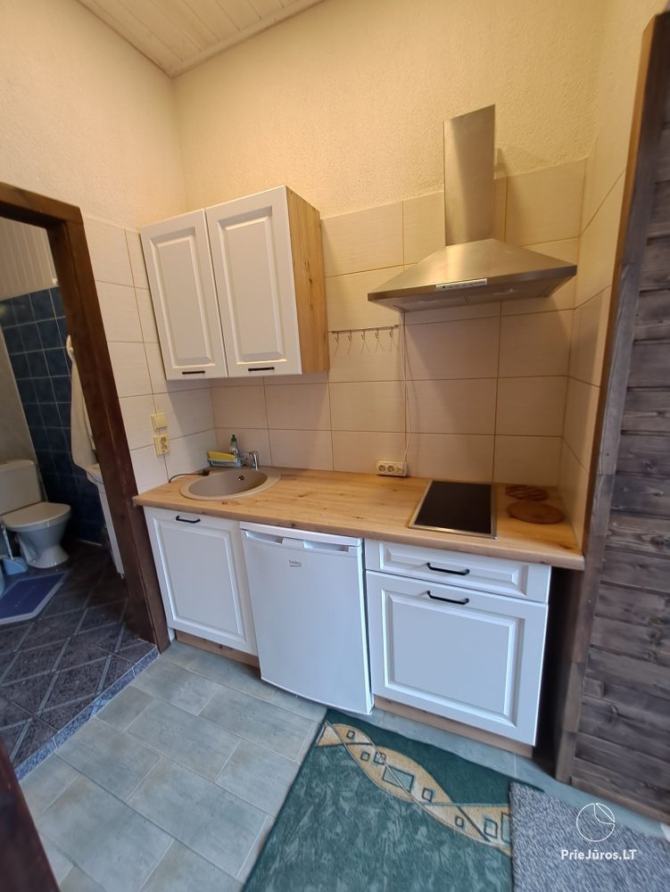 Apartments in Juodkrantė „Pas Reginą“: neben Kiefernwald, Evas Hügel, nahe der Lagune