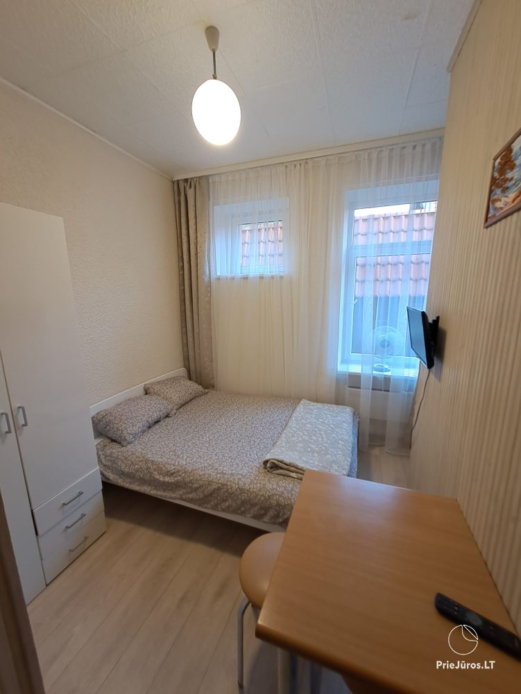 Apartments in Juodkrantė „Pas Reginą“: neben Kiefernwald, Evas Hügel, nahe der Lagune