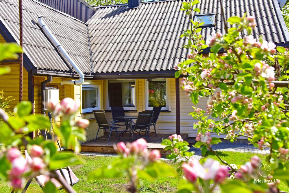 Apartment in Palanga mit Terrasse und separatem Eingang vom Hof
