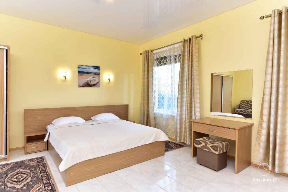 IEVŲ VILLA – komfortablen Apartments und Zimmer, breiten Hof, ein beheiztes Schwimmbad
