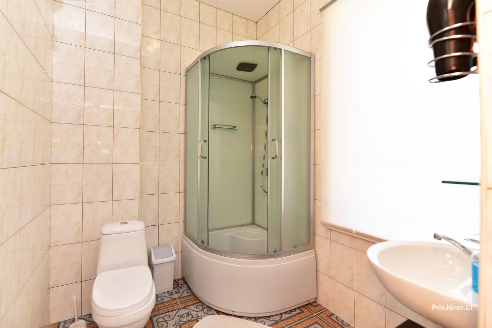 IEVŲ VILLA – komfortablen Apartments und Zimmer, breiten Hof, ein beheiztes Schwimmbad