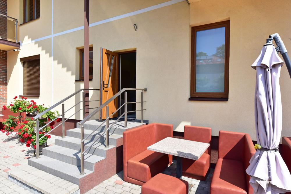IEVŲ VILLA – komfortablen Apartments und Zimmer, breiten Hof, ein beheiztes Schwimmbad