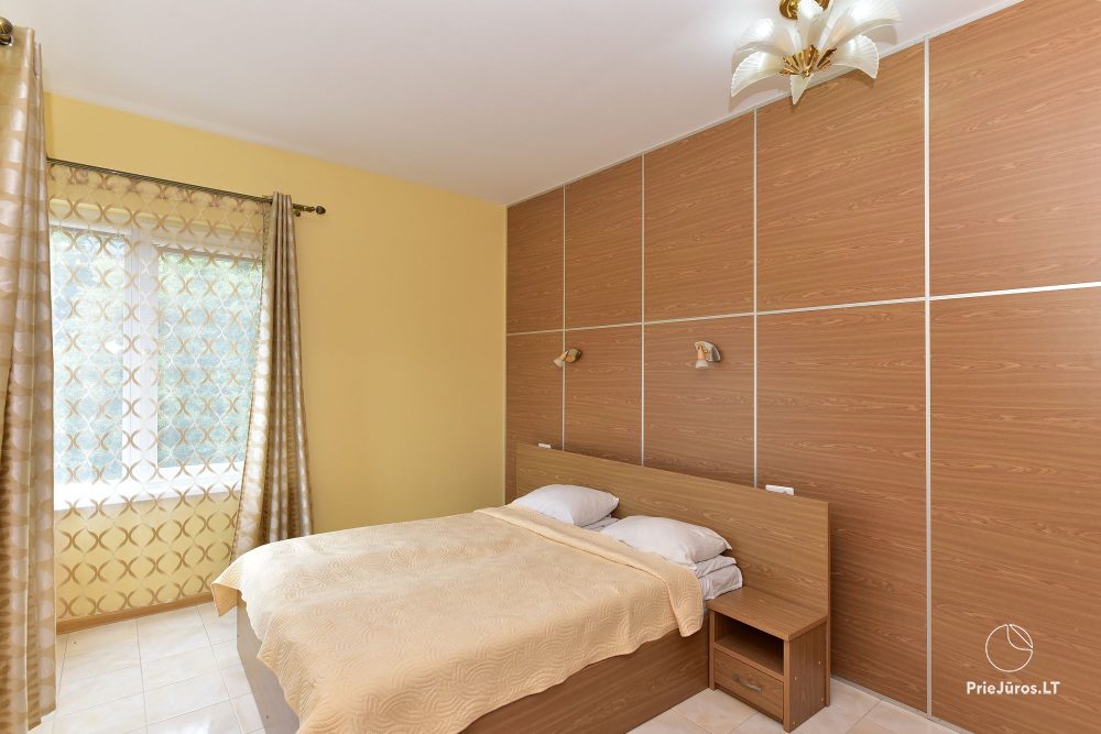 IEVŲ VILLA – komfortablen Apartments und Zimmer, breiten Hof, ein beheiztes Schwimmbad