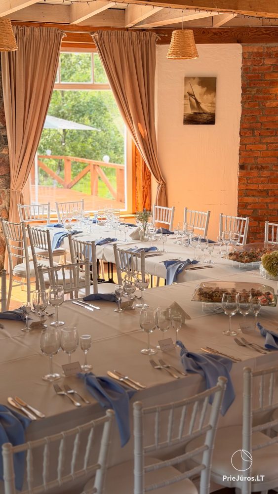 Gehöft - Gästehaus PAMARIO BURĖ in der Nähe der Kurischen Lagune mit Restaurant, Sauna. Campingplatz.