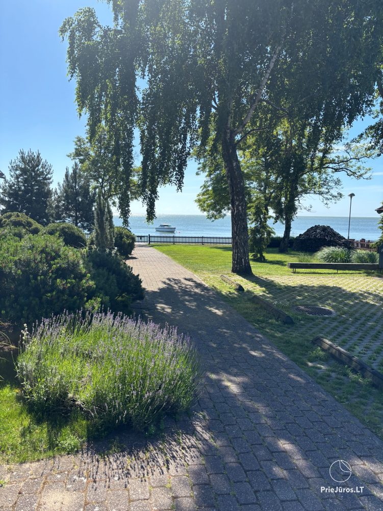 Ferienwohnung in Preila am Ufer des Kurischen Haff, Balkon mit Blick auf die Lagune