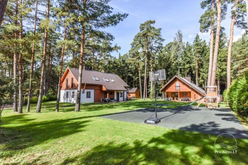 Apartment Mežsargi - in einem Kiefernholz , 250 m vom Meer entfernt!