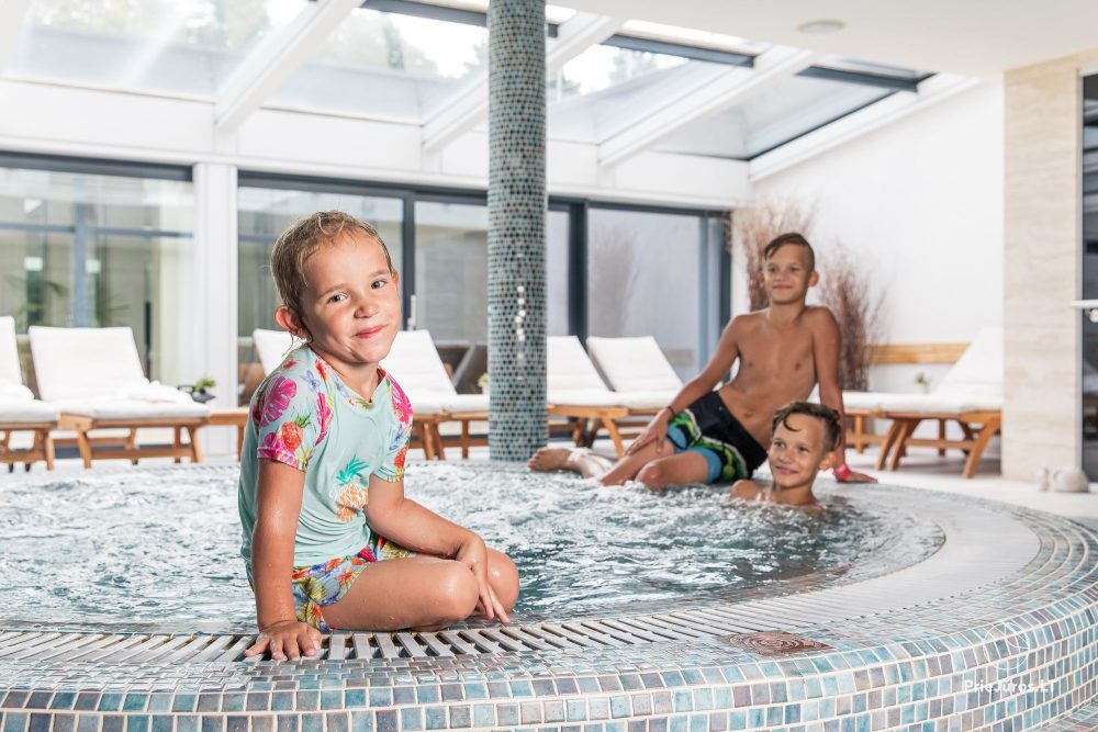 Hotel in Palanga „Mercure Palanga Vanagupė Resort“. Restaurant, SPA-Center, Konferenzräume, Schwimmbad, Außenterrasse