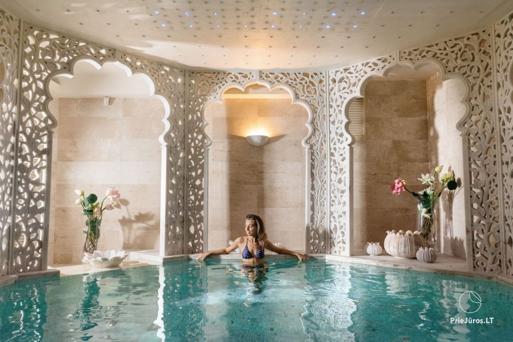 Hotel in Palanga „Mercure Palanga Vanagupė Resort“. Restaurant, SPA-Center, Konferenzräume, Schwimmbad, Außenterrasse