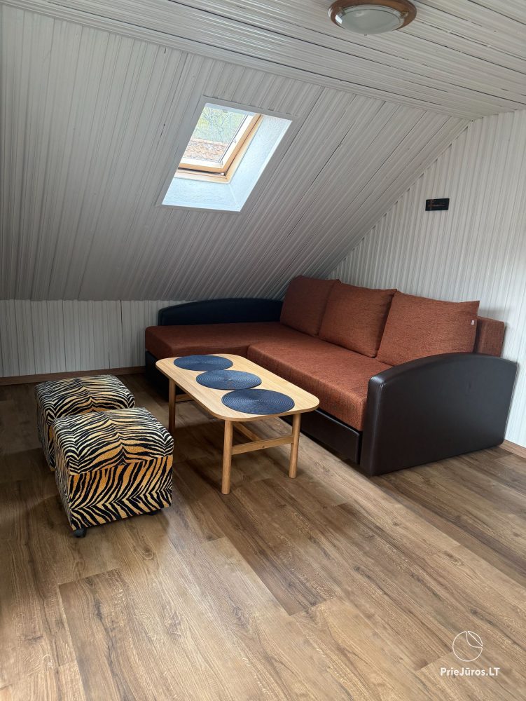 Urlaub in Juodkrante: alle Bequemlichkeiten, Parkplätze, Wi-Fi, Laube