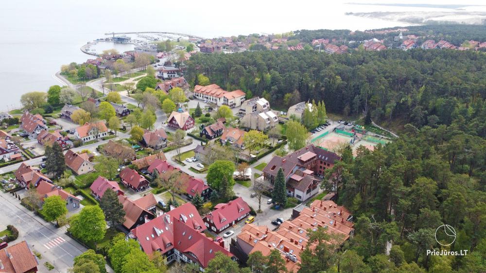 Neue geräumige Wohnung Nidos Vilnelė mit Terrasse und kostenlosem Parkplatz in Nida