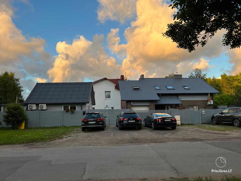 Vila Renata Laure in Palanga. 200 m zum Meer - separate Wohnungen, Ferienhäuser