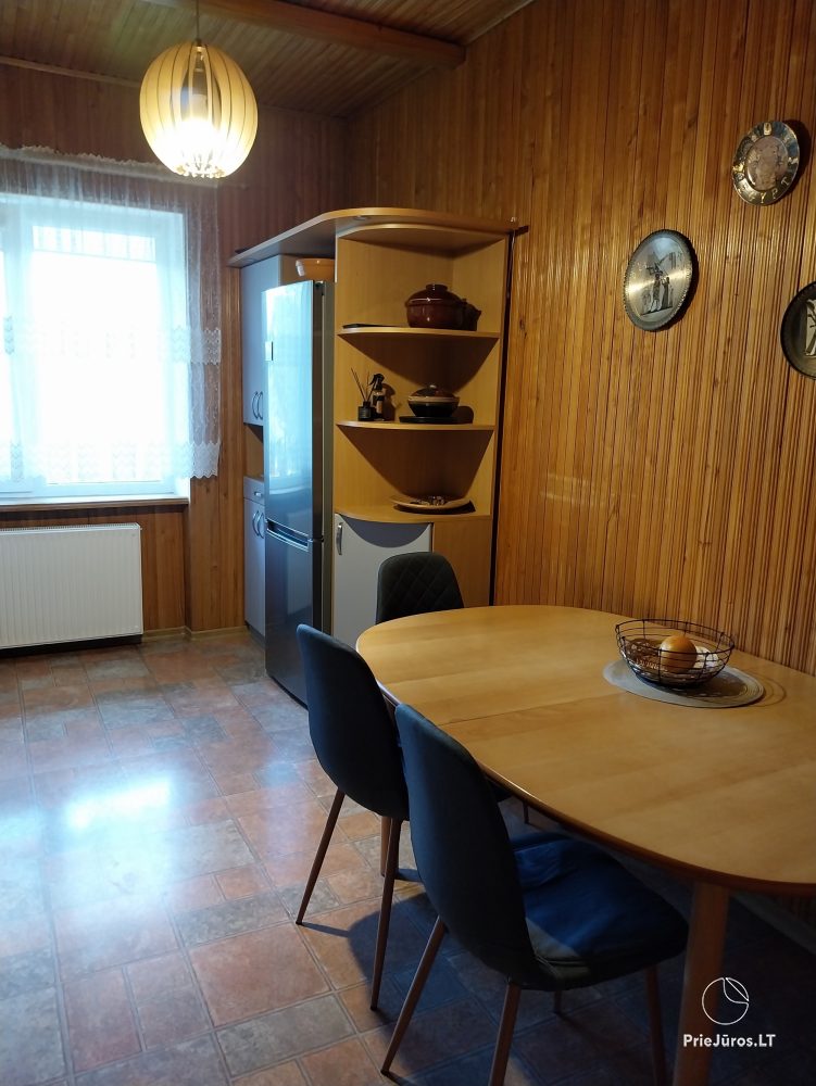 Birutės Vila. Gästehaus in Palanga - Kunigiškiai, nahe dem Kiefernwald, 700m zum Meer.