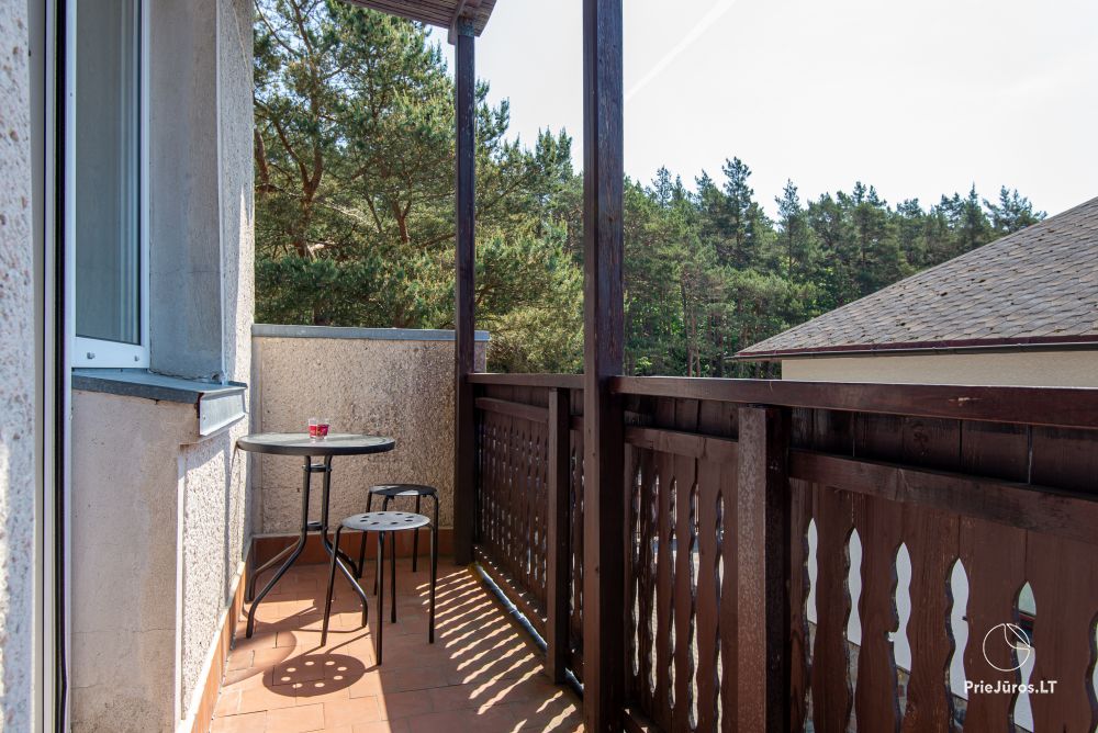 Birutės Vila. Gästehaus in Palanga - Kunigiškiai, nahe dem Kiefernwald, 700m zum Meer.