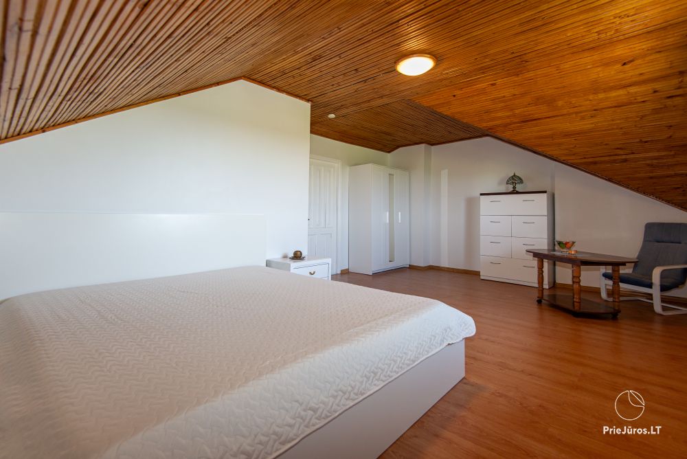 Birutės Vila. Gästehaus in Palanga - Kunigiškiai, nahe dem Kiefernwald, 700m zum Meer.
